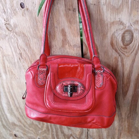 Mimco Lipstick Red Button Leather Shoulder Bag - Picture 5 of 6